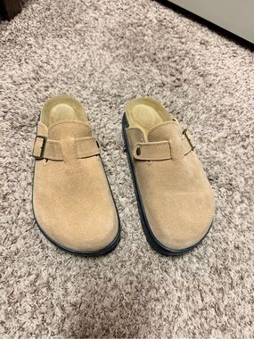 Suede Slip-On Clog Mule in Light Tan